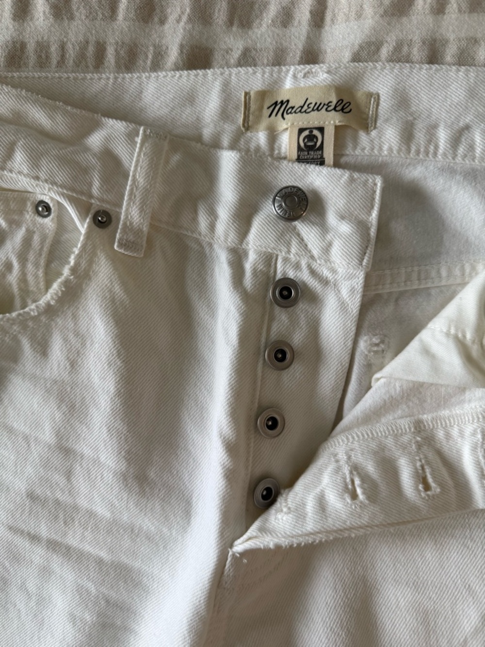 Madewell The Dean Easy Straight Crop Jean in White